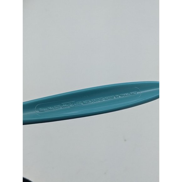 Hutzler Solid Serving Ladle Soup Spoon Melamine 11" Turquoise Blue No 525 - Picture 3 of 5